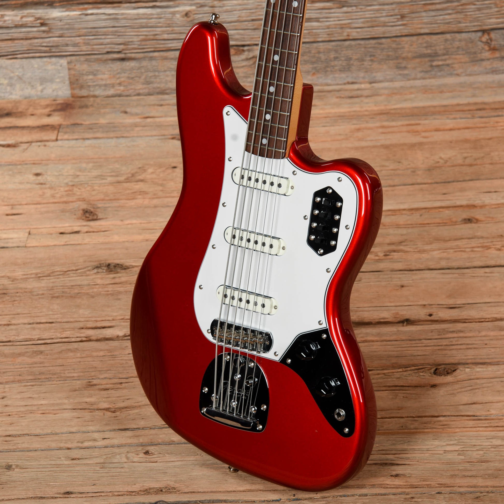Fender Japan Bass VI Candy Apple Red 2013 Bass Guitars / 5-String or More
