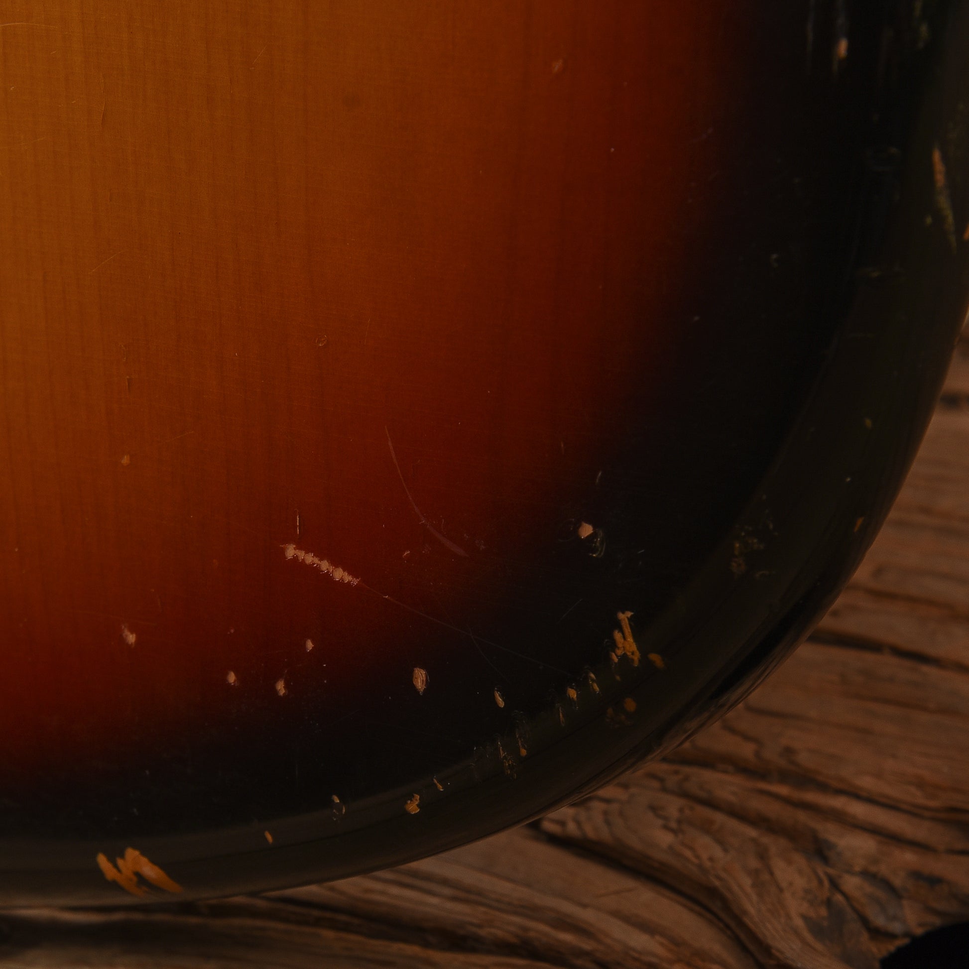 Fender Jazz Bass Sunburst 1969 Bass Guitars / 5-String or More