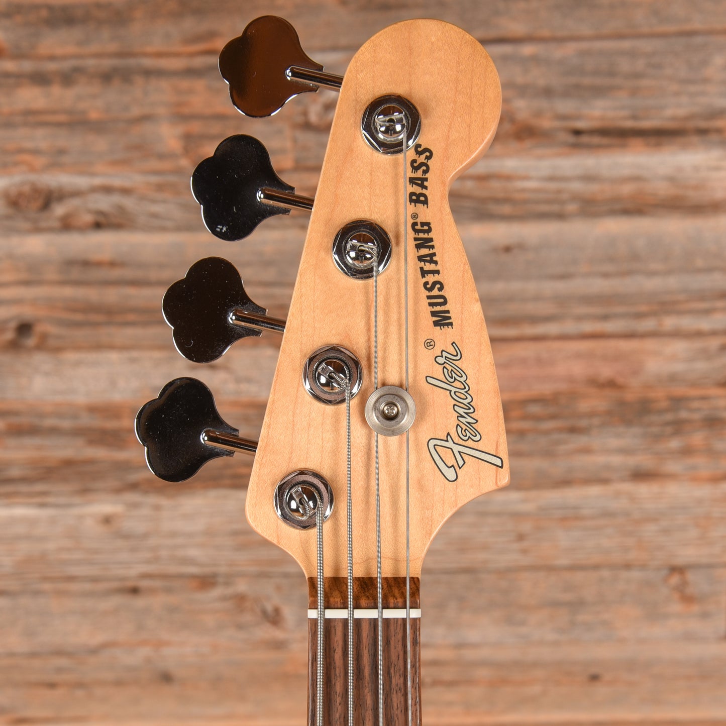 Fender American Performer Mustang Bass Satin Seafoam Green Bass Guitars