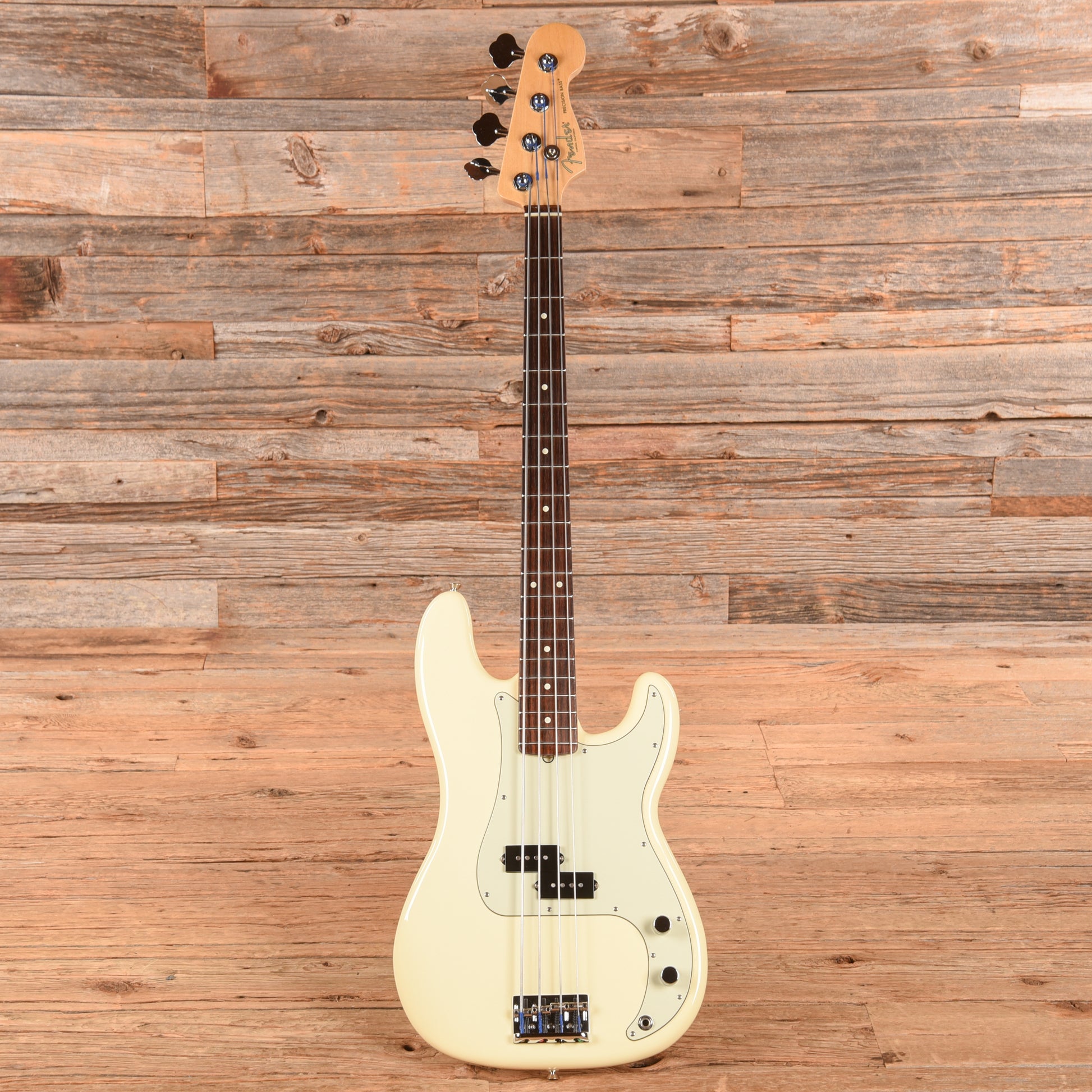 Fender American Professional Precision Bass Olympic White 2019 Bass Guitars