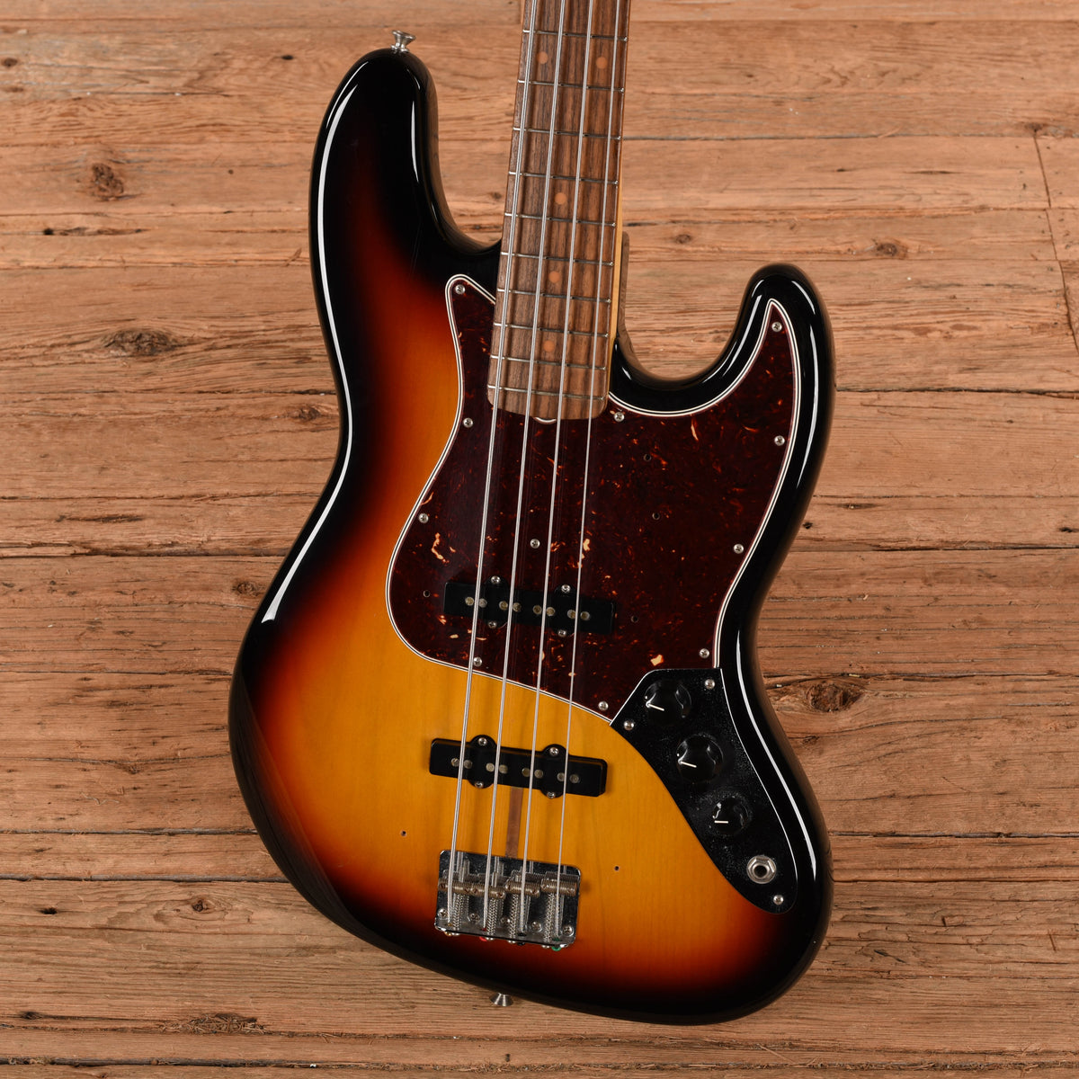 Fender American Vintage '62 Jazz Bass Sunburst 2017 Bass Guitars