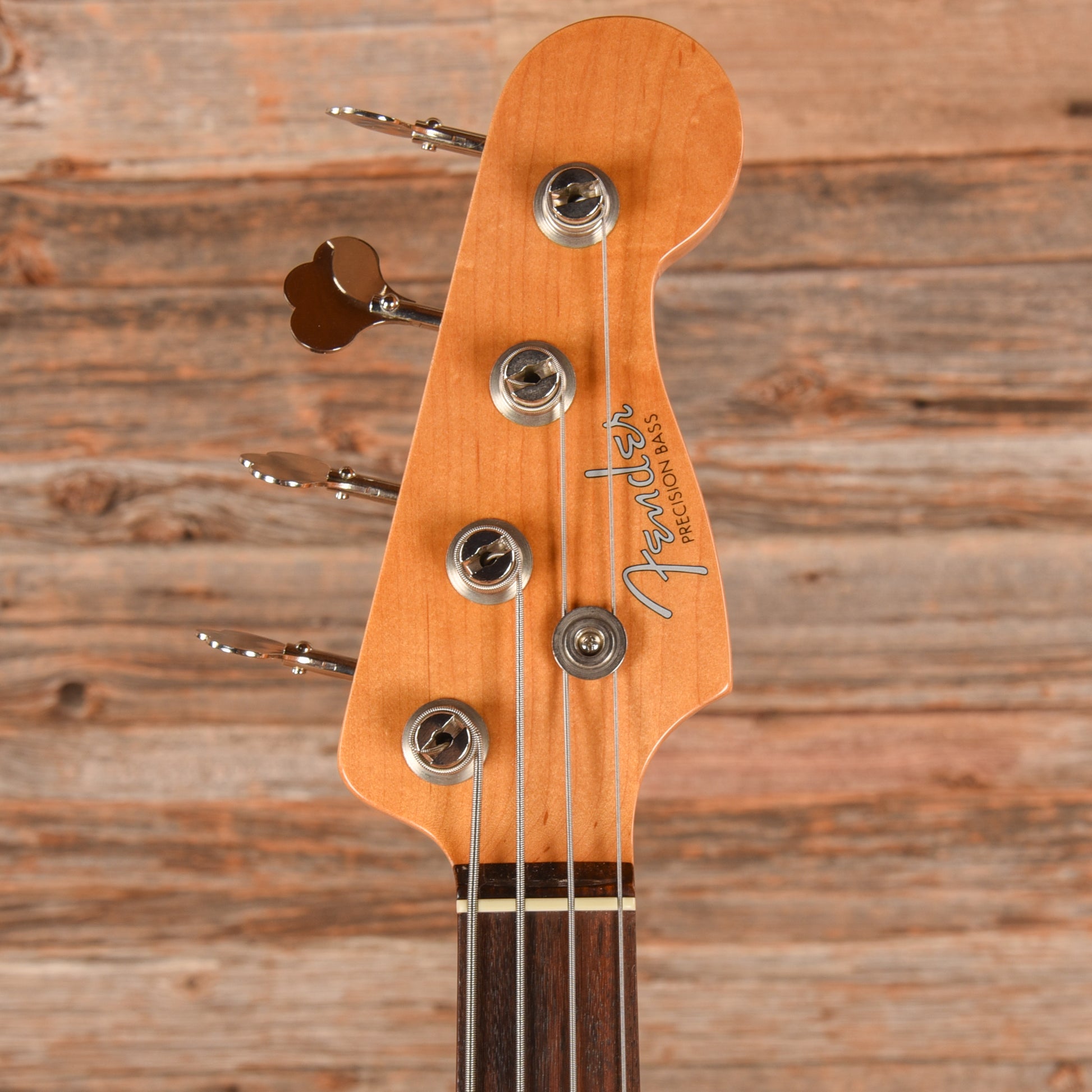 Fender American Vintage '62 Precision Bass Sunburst 2006 Bass Guitars