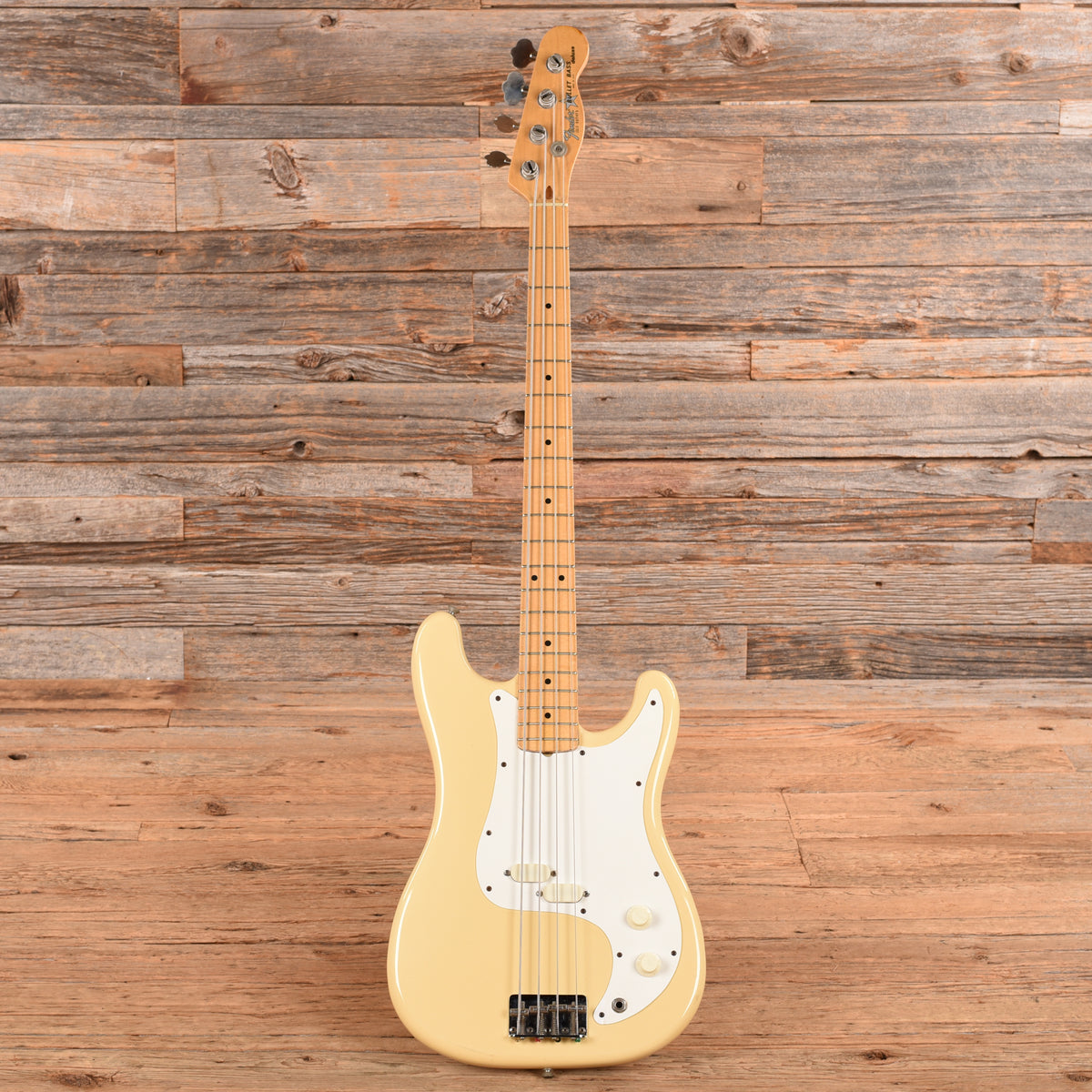 Fender Bullet Bass Deluxe Olympic White 1982 Bass Guitars