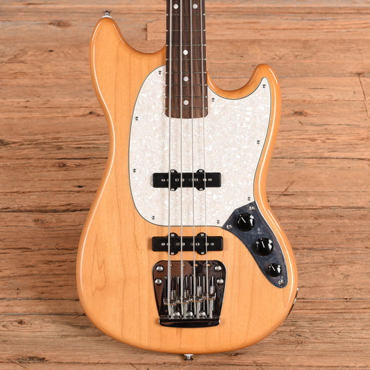 Fender Chilli Beans. Maika Mustang Bass Natural 2025 Bass Guitars