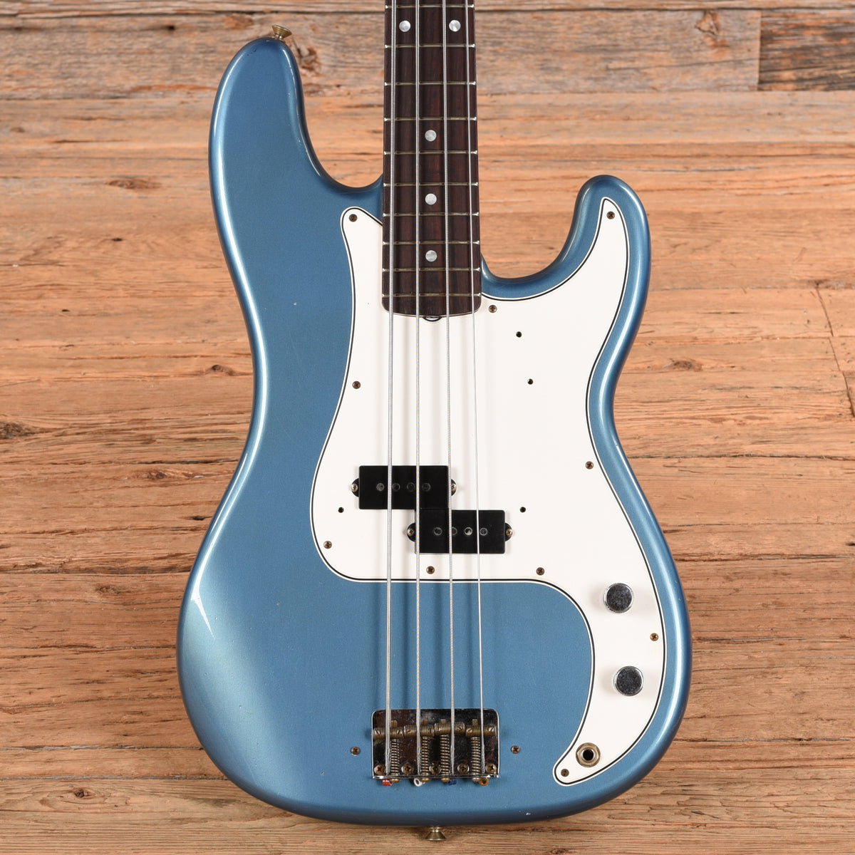 Fender Custom Shop '66 P-Bass Journeyman Relic Lake Placid Blue 2024 Bass Guitars