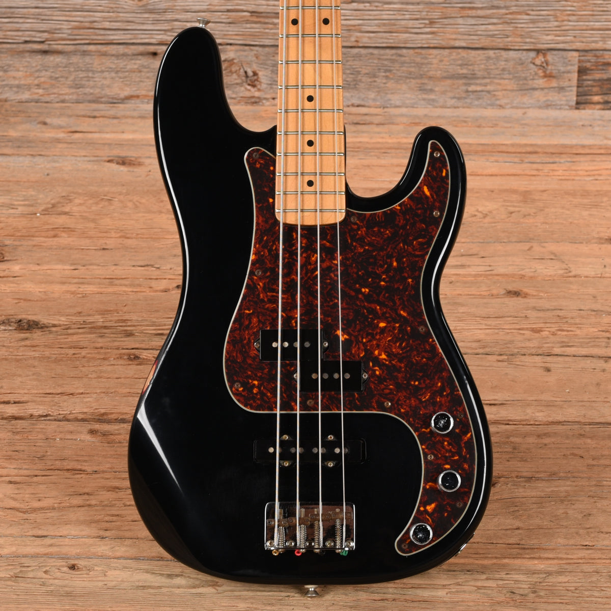Fender Deluxe Precision Bass Special Black 2002 Bass Guitars