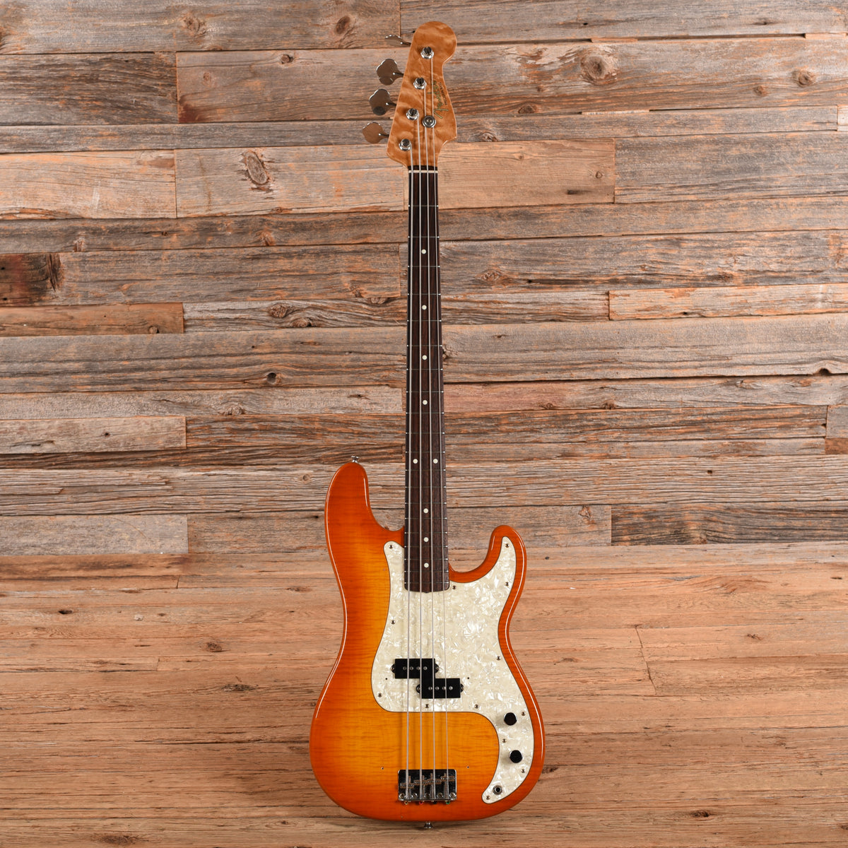 Fender Foto Precision Bass Sunburst 1995 Bass Guitars