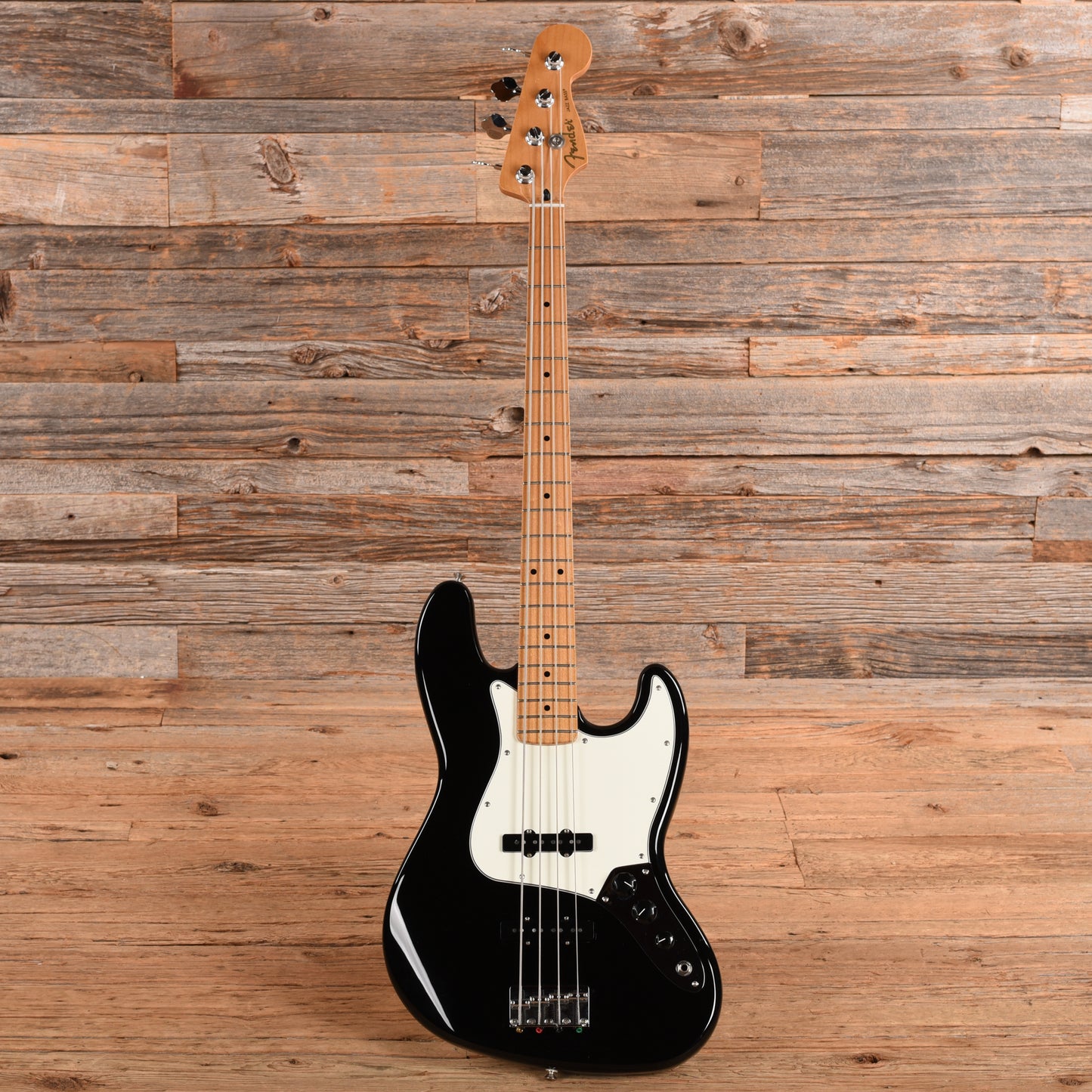 Fender Jazz Bass Black 2018 Bass Guitars