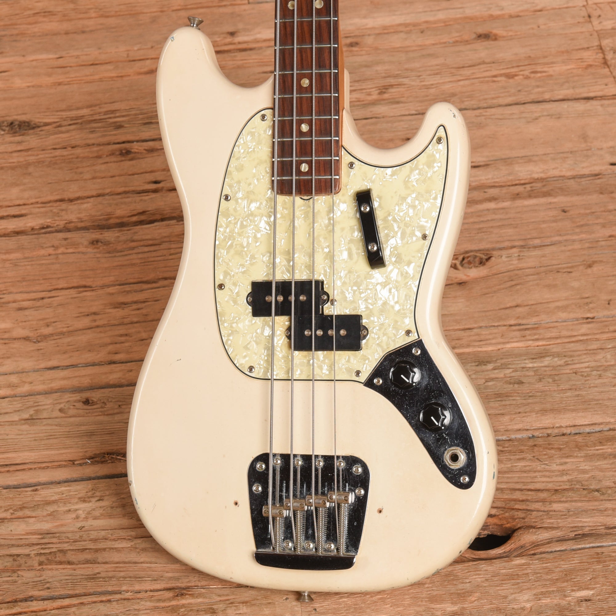 Fender Mustang Bass White 1966 Bass Guitars