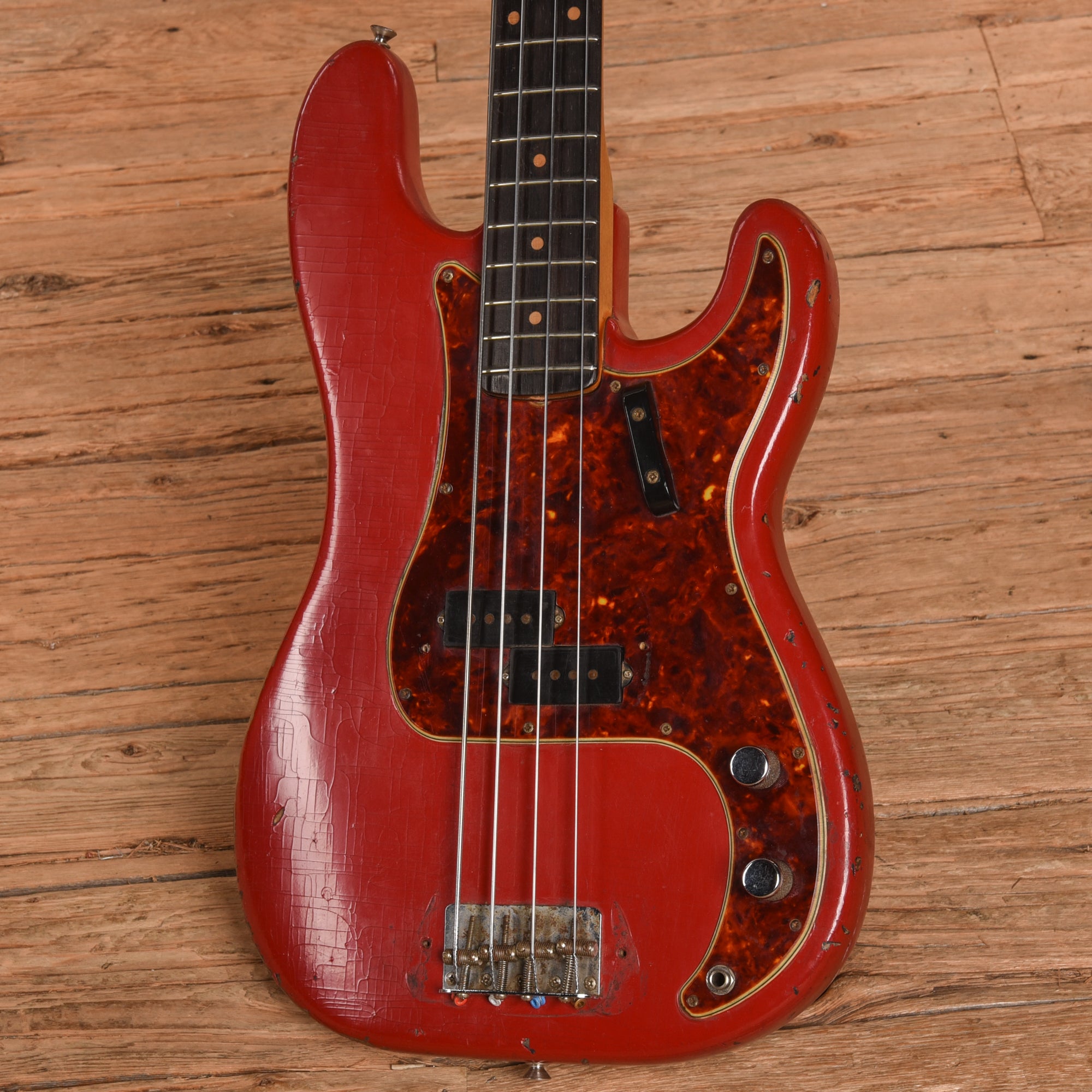 Fender Precision Bass Dakota Red Refin 1963 – Chicago Music Exchange