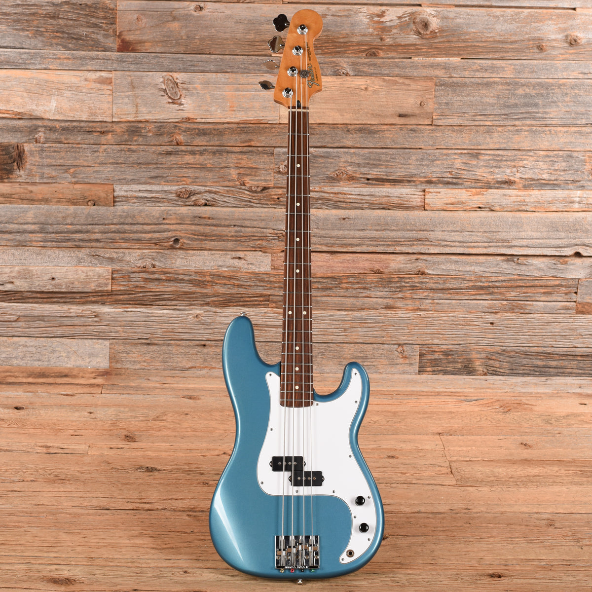 Fender Precision Bass Lake Placid Blue 1994 Bass Guitars