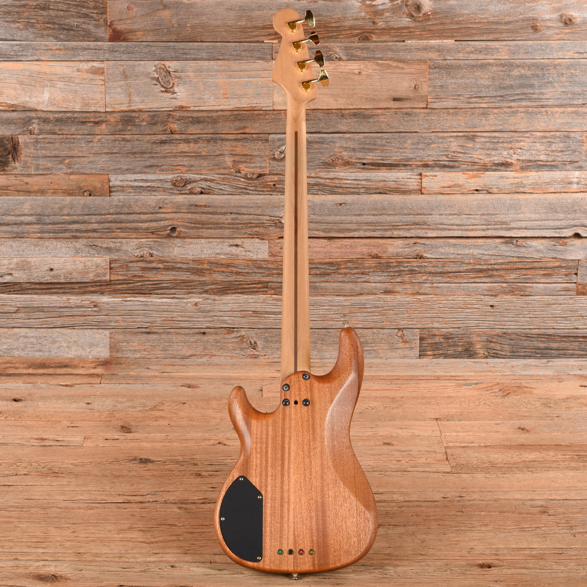 Fender Precision Bass Lyte Deluxe Bass Guitars