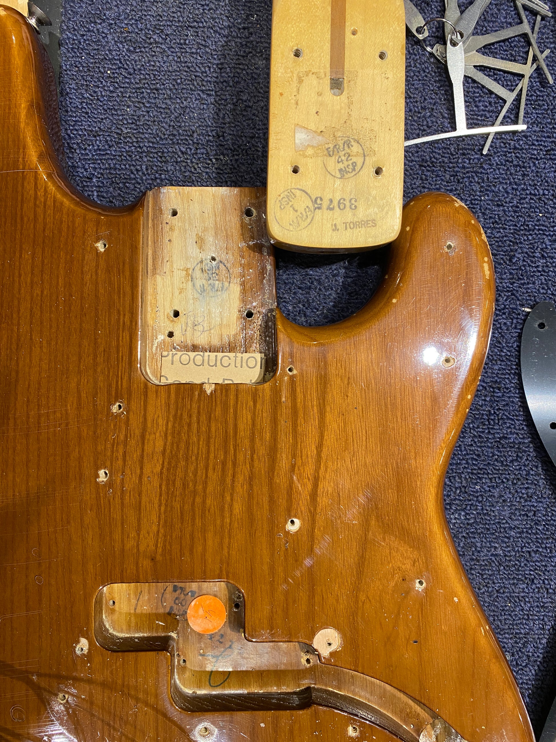 Fender Precision Bass Mocha 1977 Bass Guitars