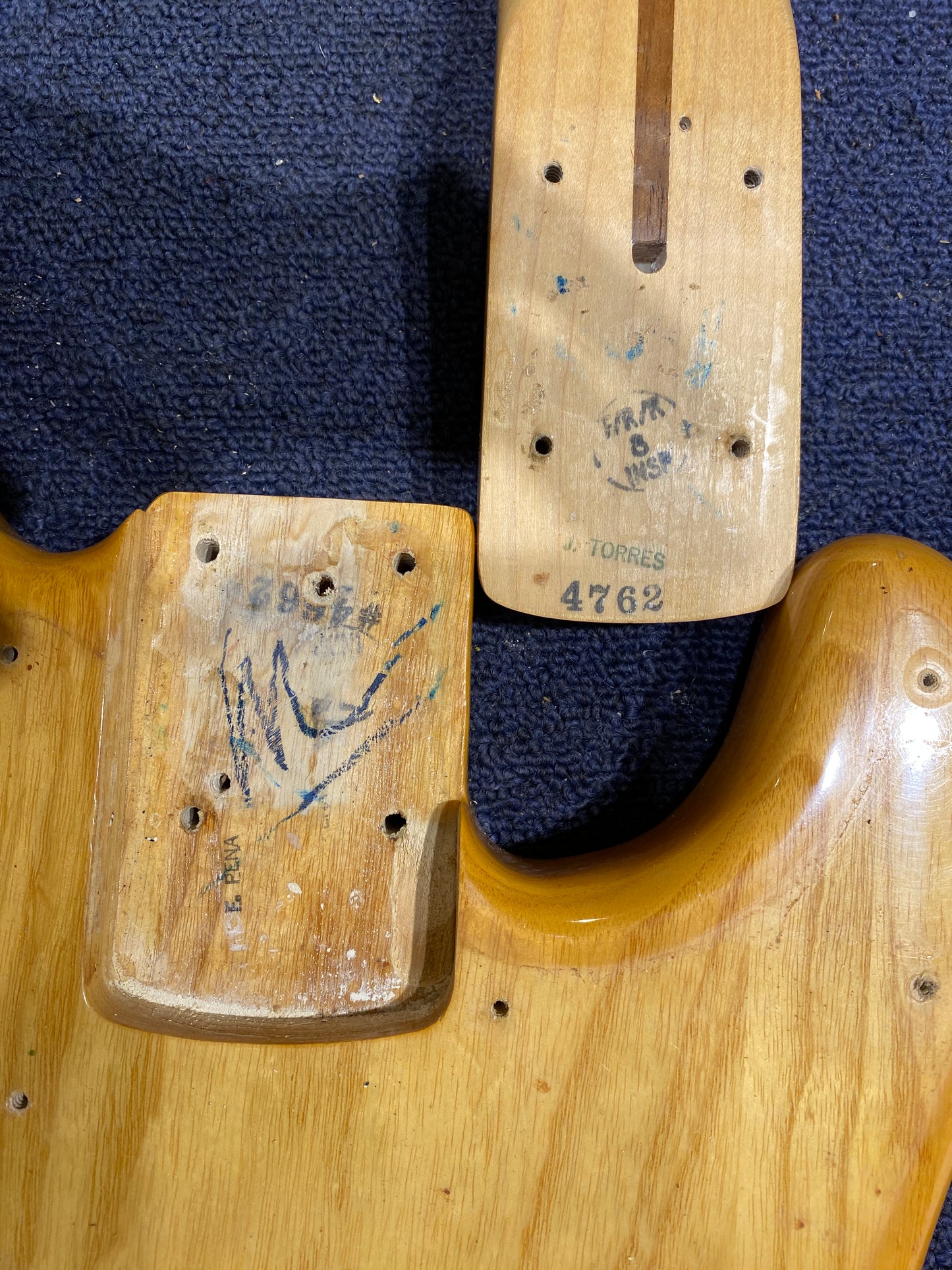 Fender Precision Bass Natural 1976 Bass Guitars