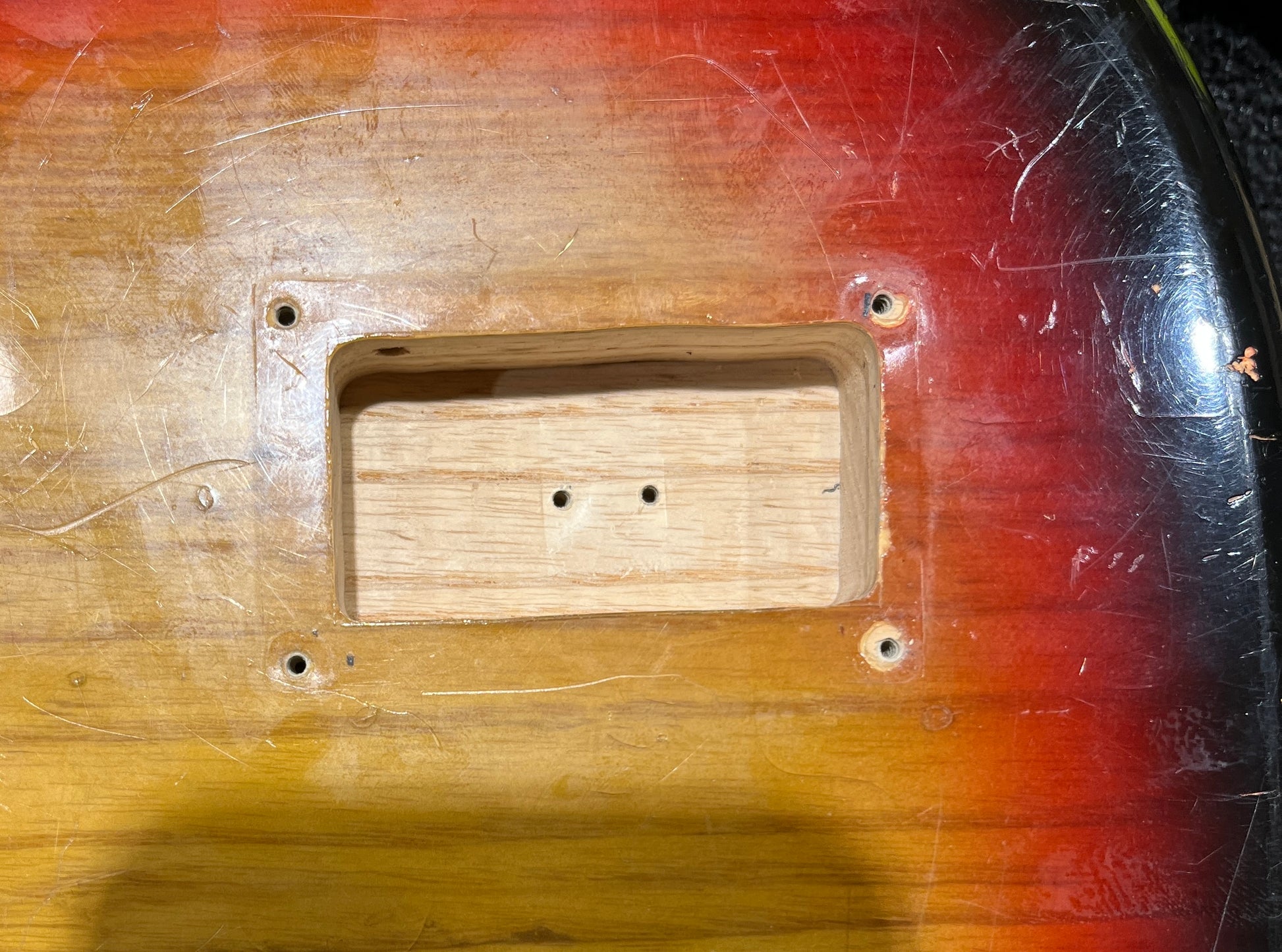 Fender Precision Bass Sunburst 1975 LEFTY Bass Guitars