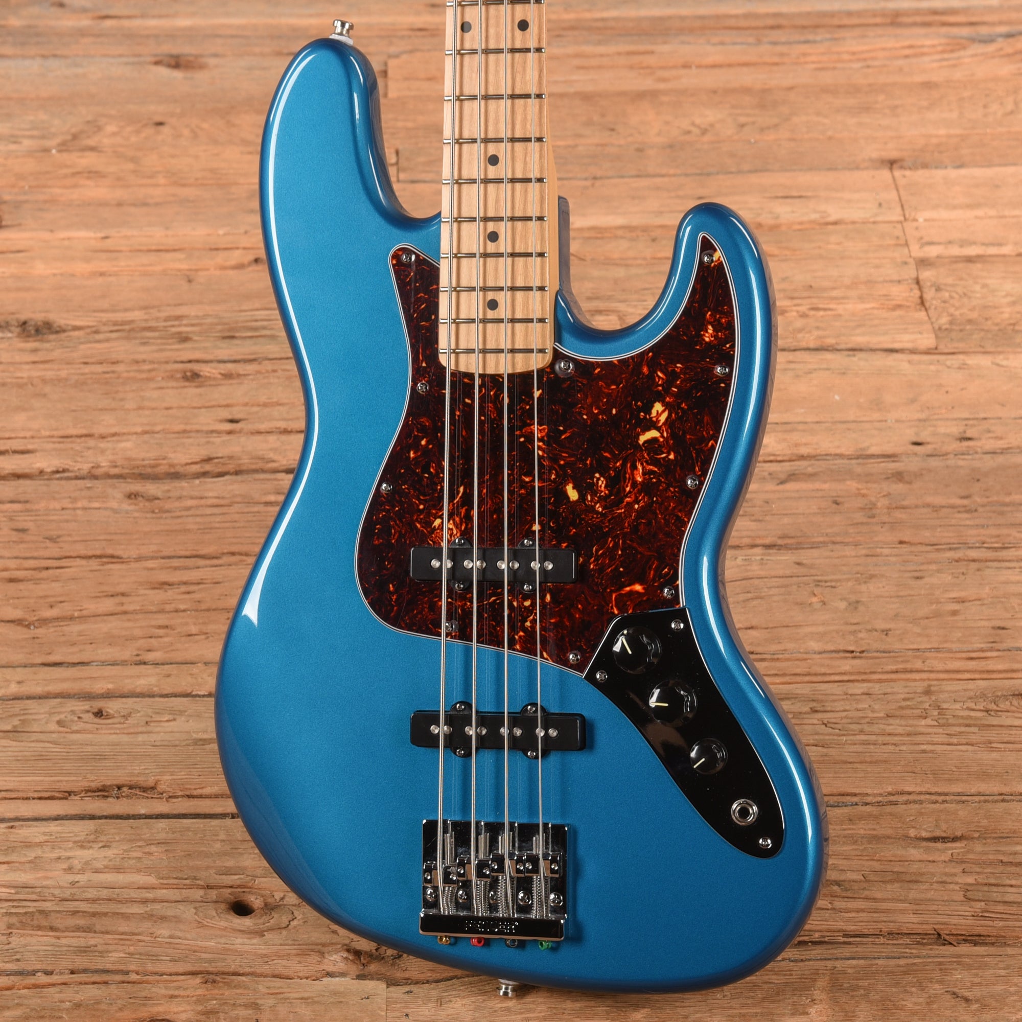 Fender Standard Jazz Bass Aqua Marine Metallic 2025 Bass Guitars