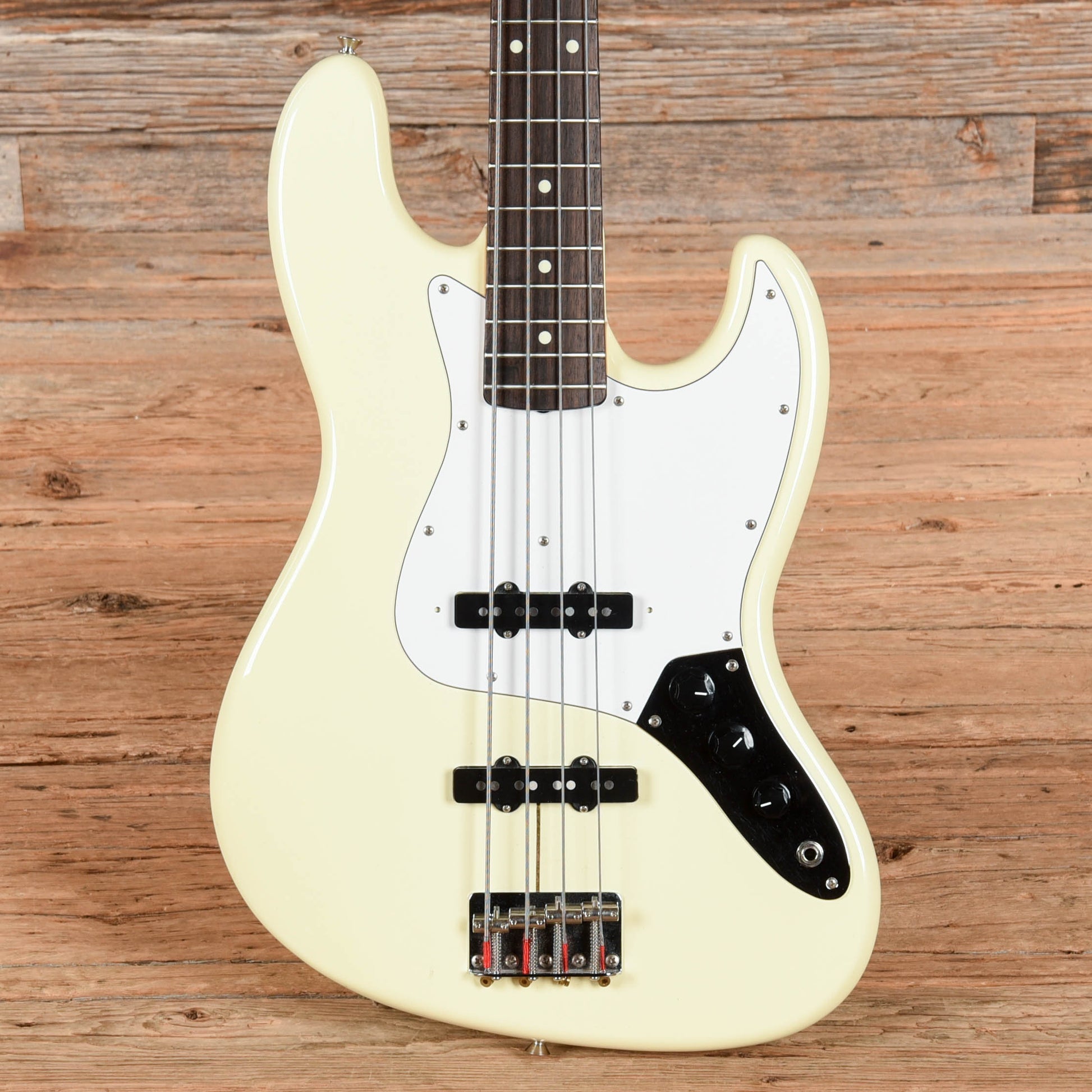 Fender Standard Jazz Bass MIJ Olympic White 1987 Bass Guitars