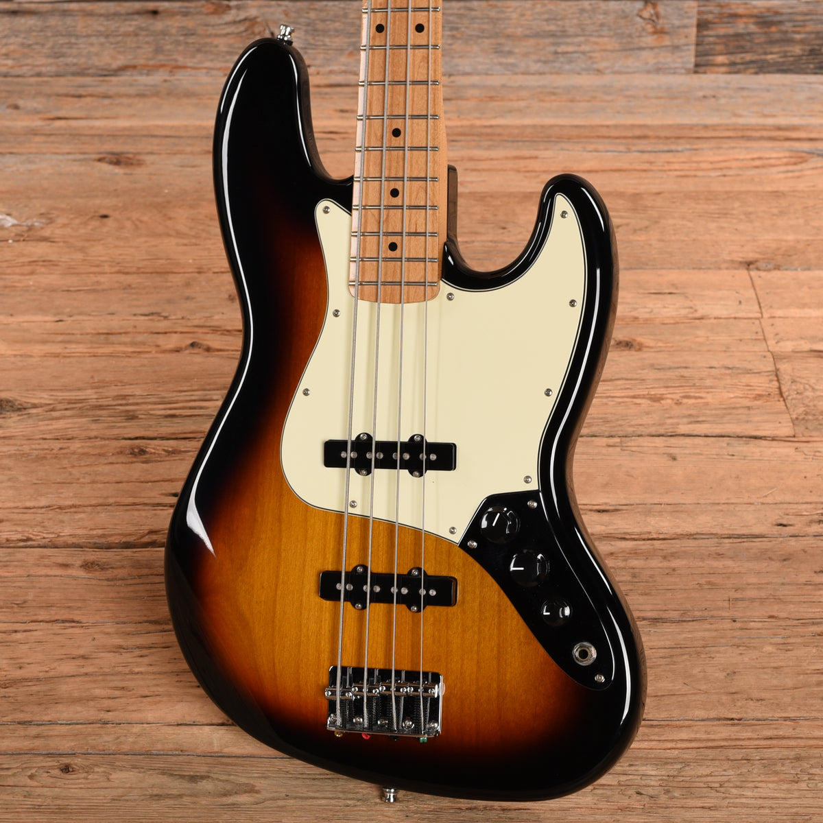 Fender Standard Jazz Bass Sunburst 2012 Bass Guitars