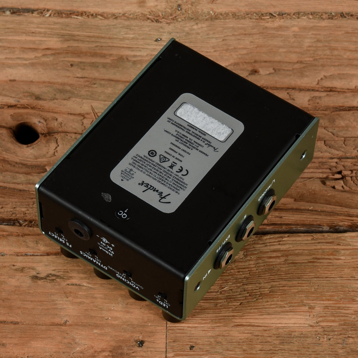 Fender The Pinwheel Rotary Speaker Emulator Effects and Pedals / Ring Modulators