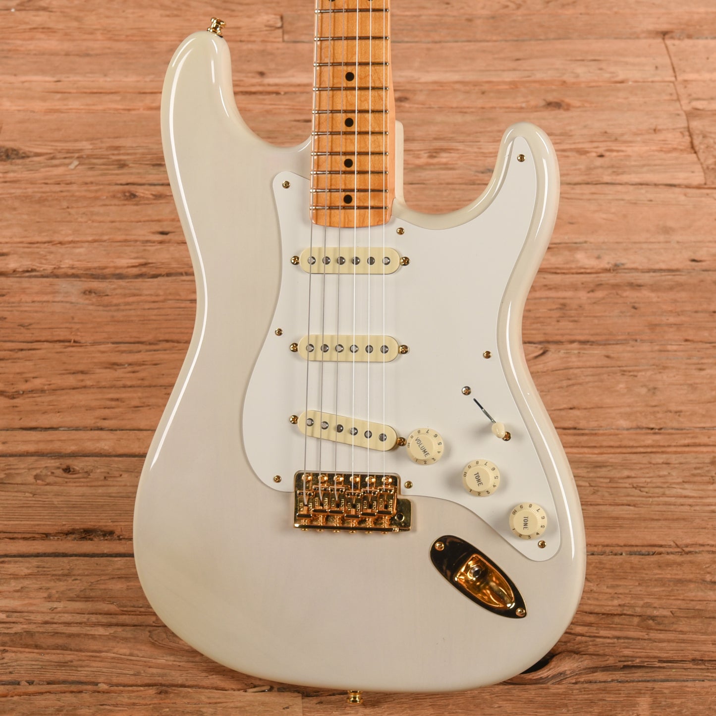 Fender 1957 Commemerative Stratocaster White Blonde 2007 Electric Guitars