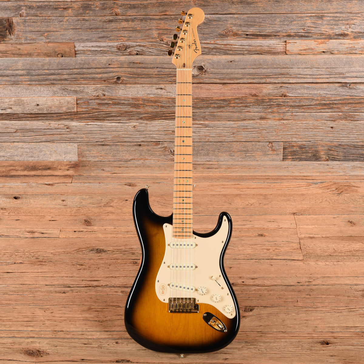 Fender 50th Anniversary American Deluxe Stratocaster Sunburst 2004 Electric Guitars