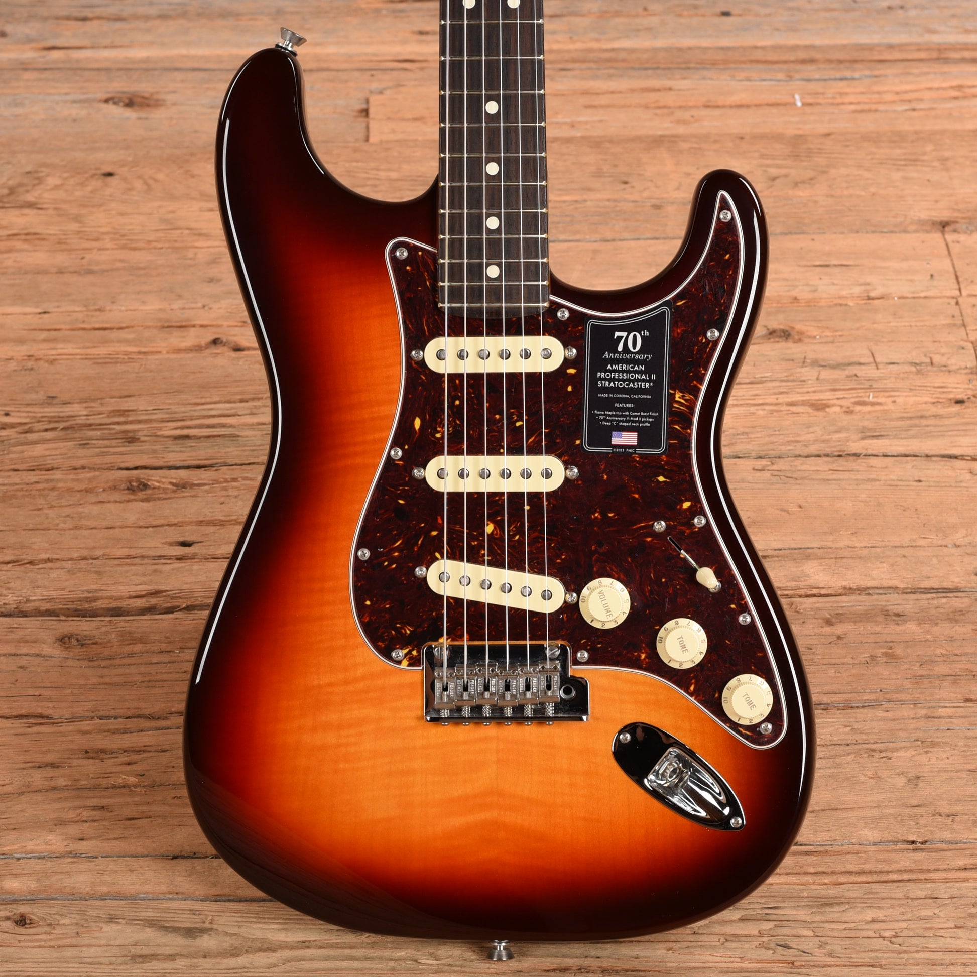 Fender 70th Anniversary American Professional II Stratocaster Sunburst 2024 Electric Guitars