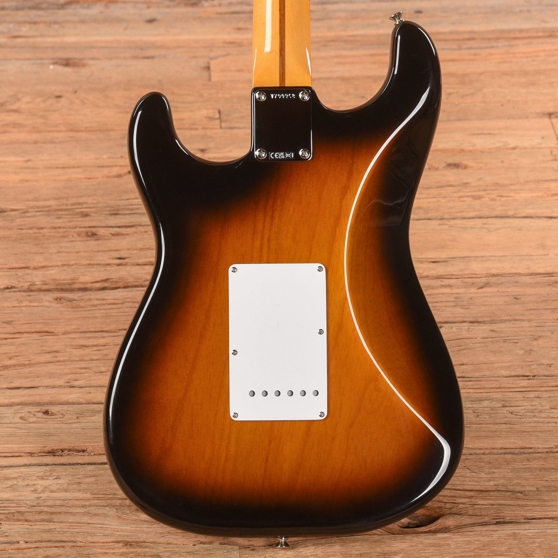 Fender 70th Anniversary American Vintage II '54 Stratocaster Sunburst 2024 Electric Guitars