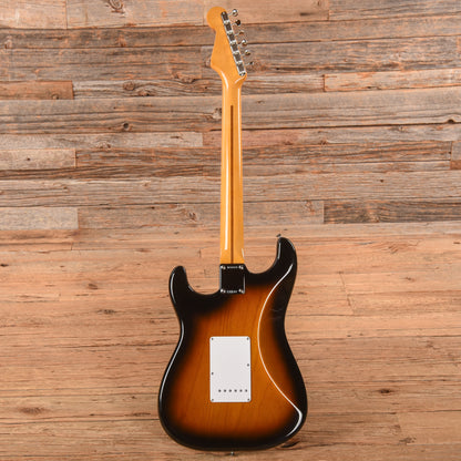 Fender 70th Anniversary American Vintage II '54 Stratocaster Sunburst 2024 Electric Guitars