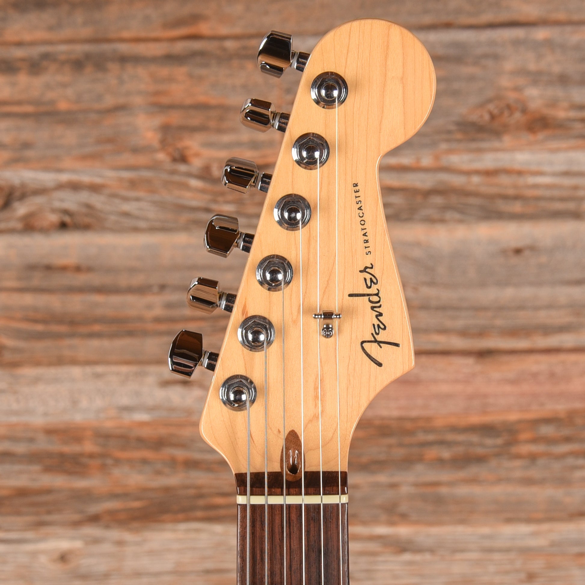 Fender American Deluxe Stratocaster White Blonde 2001 Electric Guitars