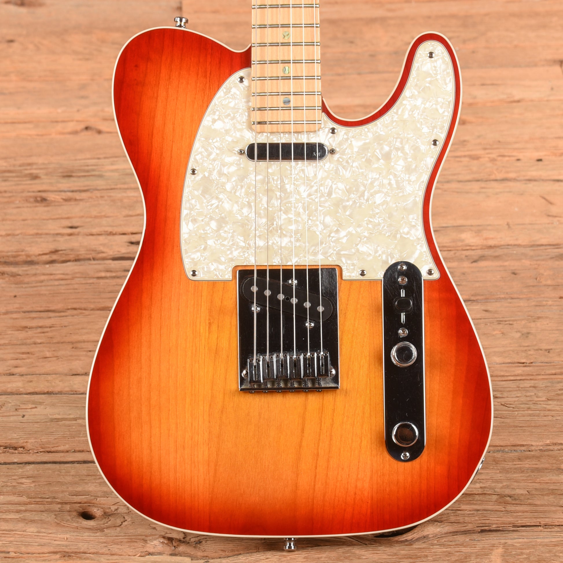 Fender American Deluxe Telecaster Aged Cherry Sunburst 2007 Electric Guitars