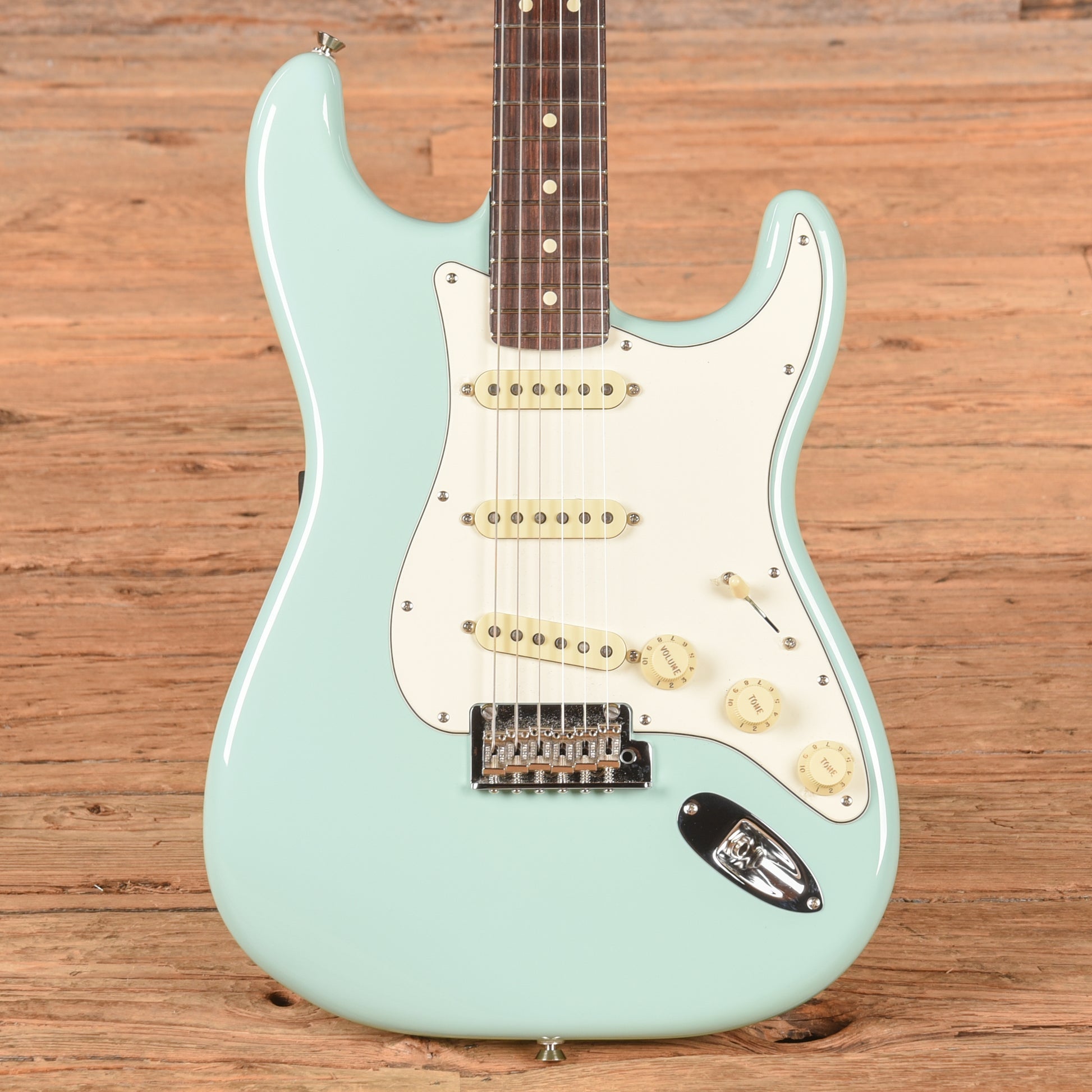 Fender American Professional Stratocaster w/Rosewood Neck Sonic Blue 2017 Electric Guitars