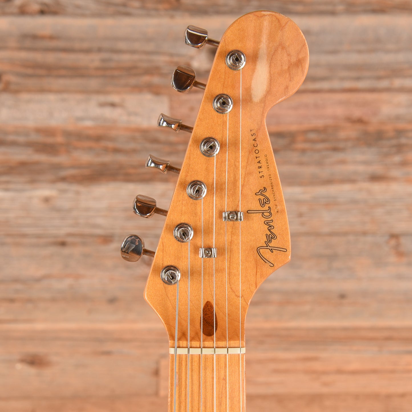 Fender American Vintage '57 Stratocaster Shoreline Gold 1997 Electric Guitars
