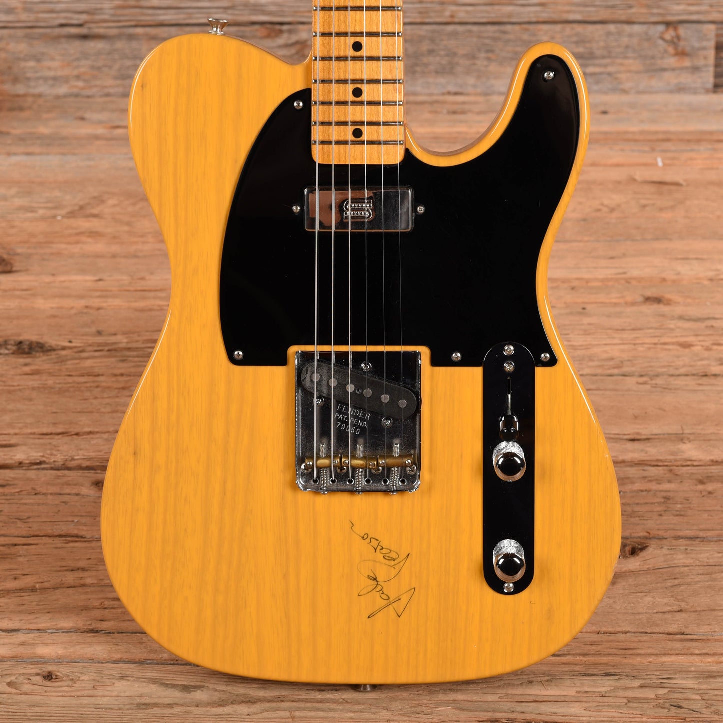 Fender American Vintage Hot Rod '52 Telecaster Butterscotch Blonde Electric Guitars