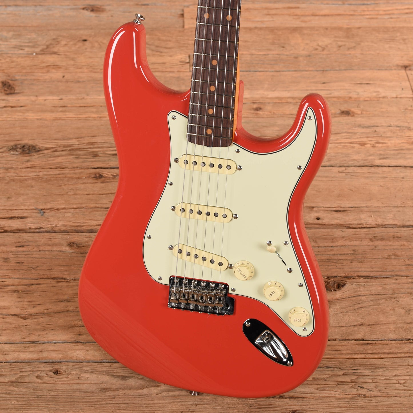 Fender American Vintage II '61 Stratocaster Fiesta Red 2025 Electric Guitars