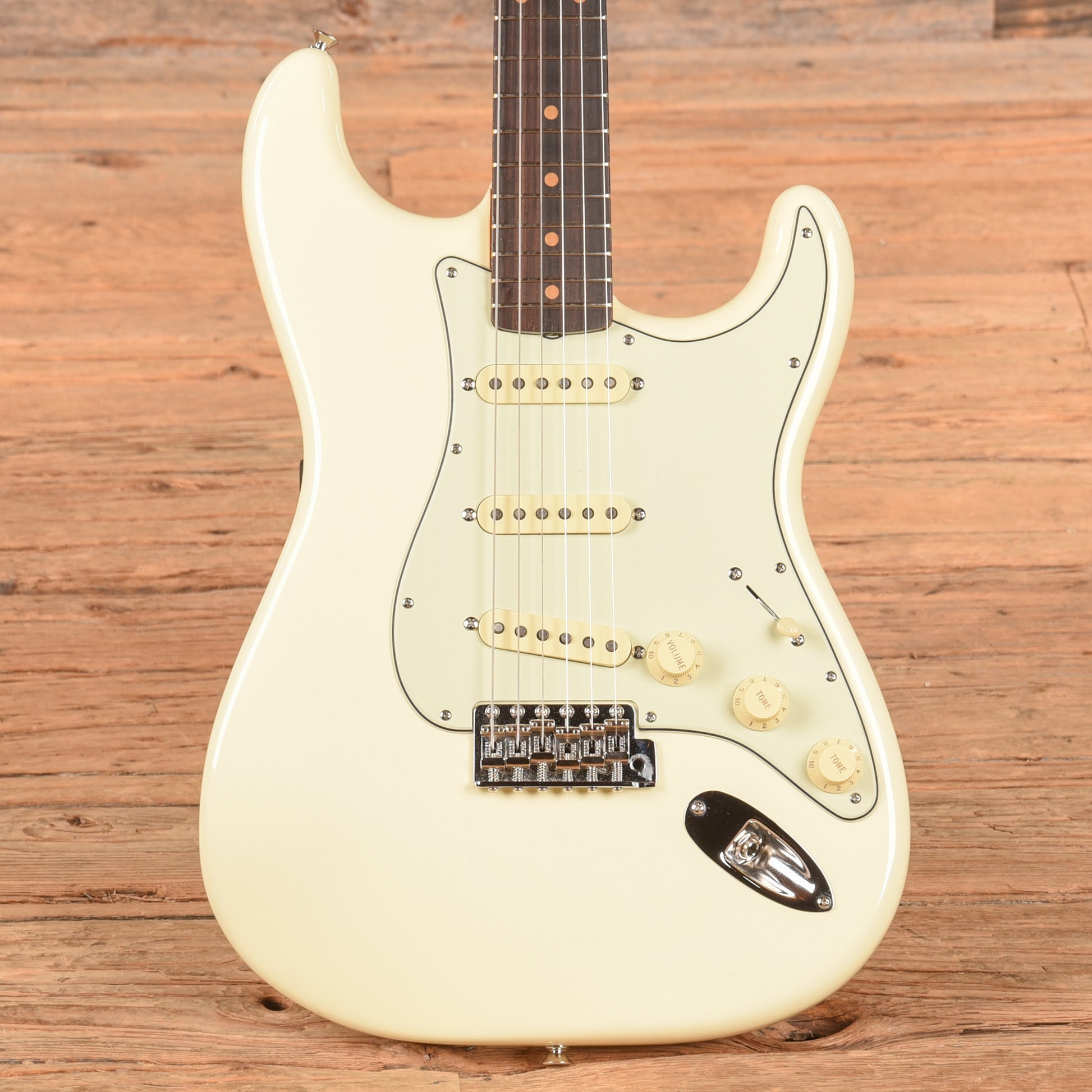 Fender American Vintage II '61 Stratocaster Olympic White 2025 Electric Guitars
