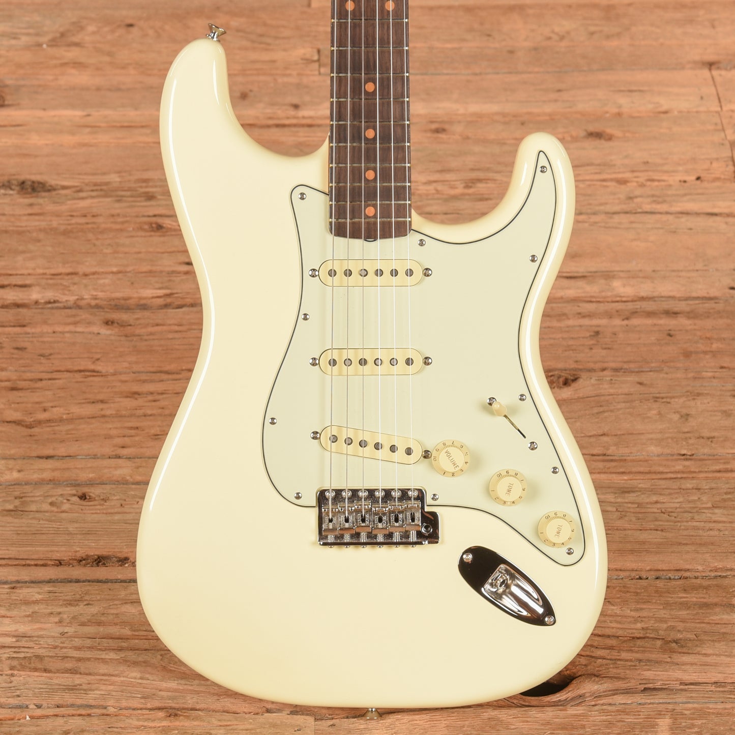 Fender American Vintage II Stratocaster Olympic White 2025 Electric Guitars
