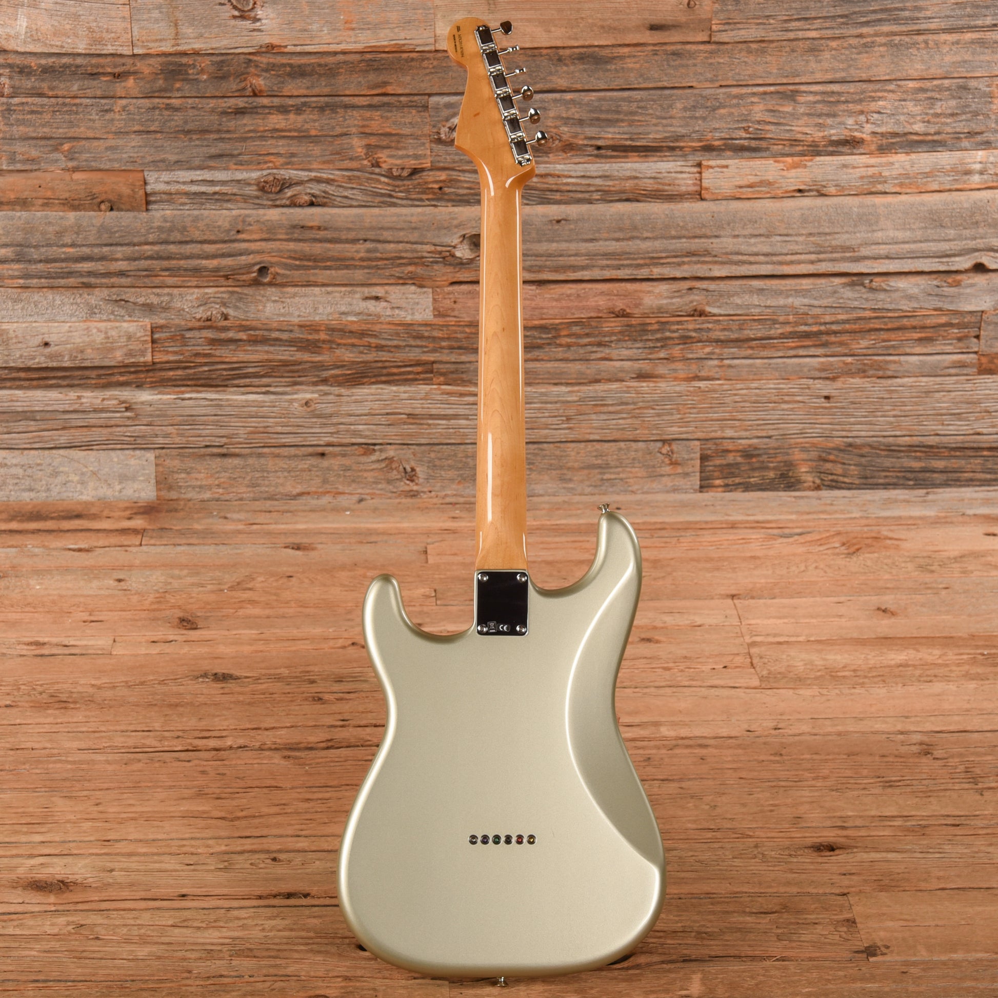 Fender Artist Series Robert Cray Signature Stratocaster Inca Silver 2021 Electric Guitars