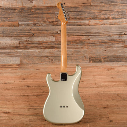Fender Artist Series Robert Cray Signature Stratocaster Inca Silver 2021 Electric Guitars
