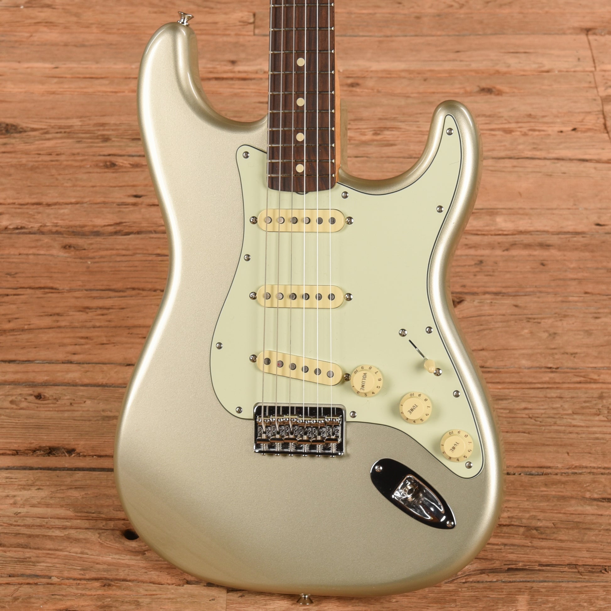 Fender Artist Series Robert Cray Signature Stratocaster Inca Silver 2021 Electric Guitars