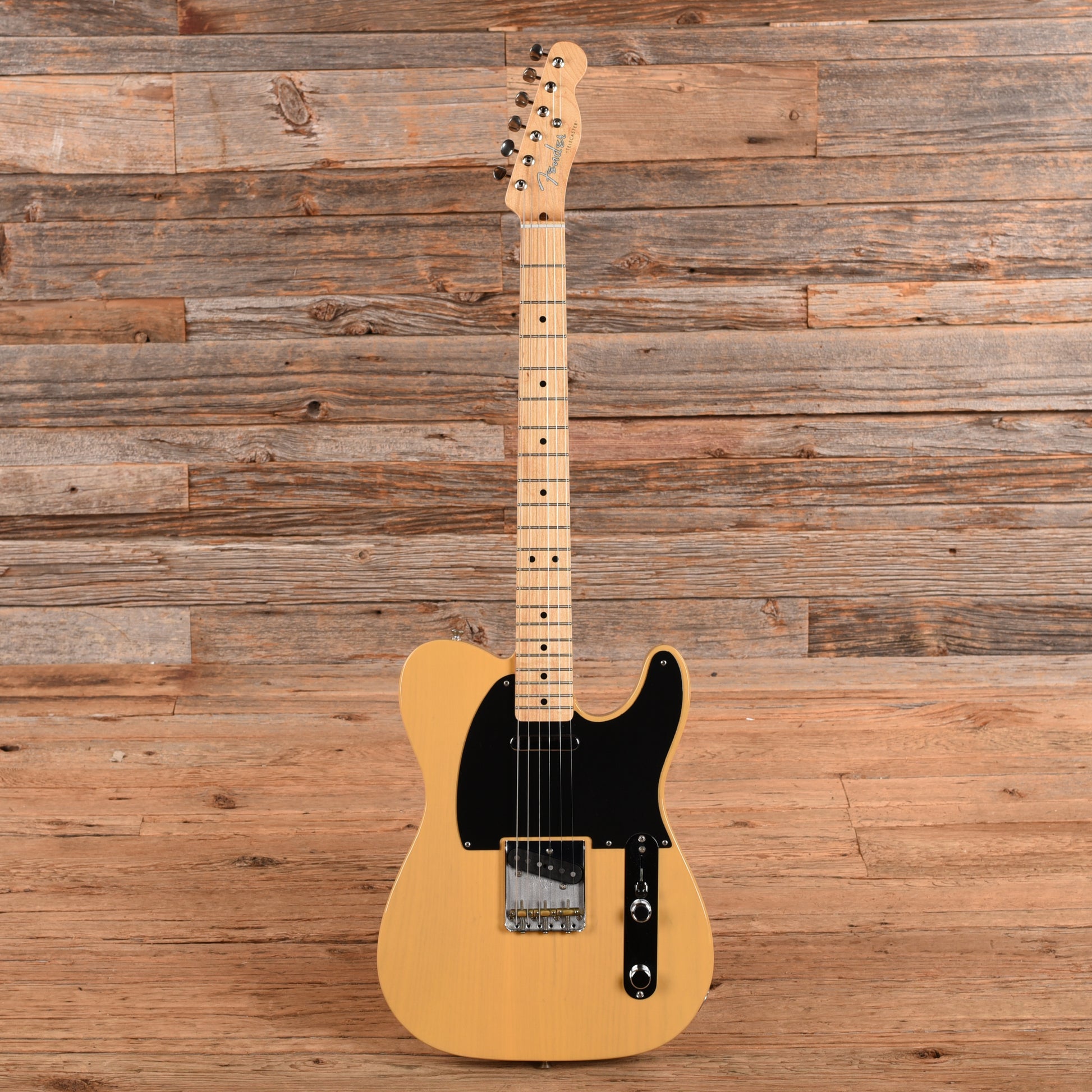 Fender Classic Player Blonde 2017 Electric Guitars