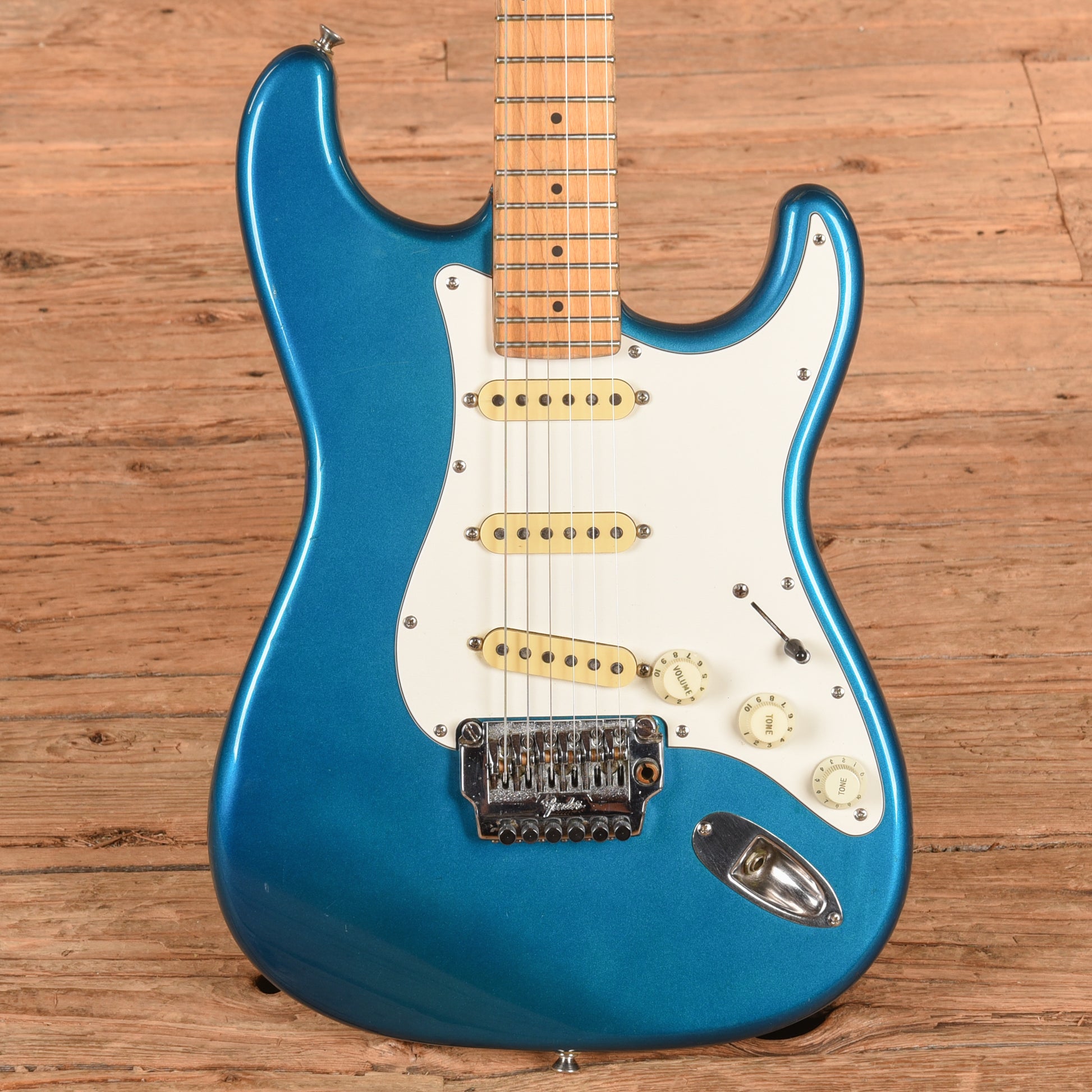 Fender Contemporary Series Stratocaster Blue 1986 Electric Guitars