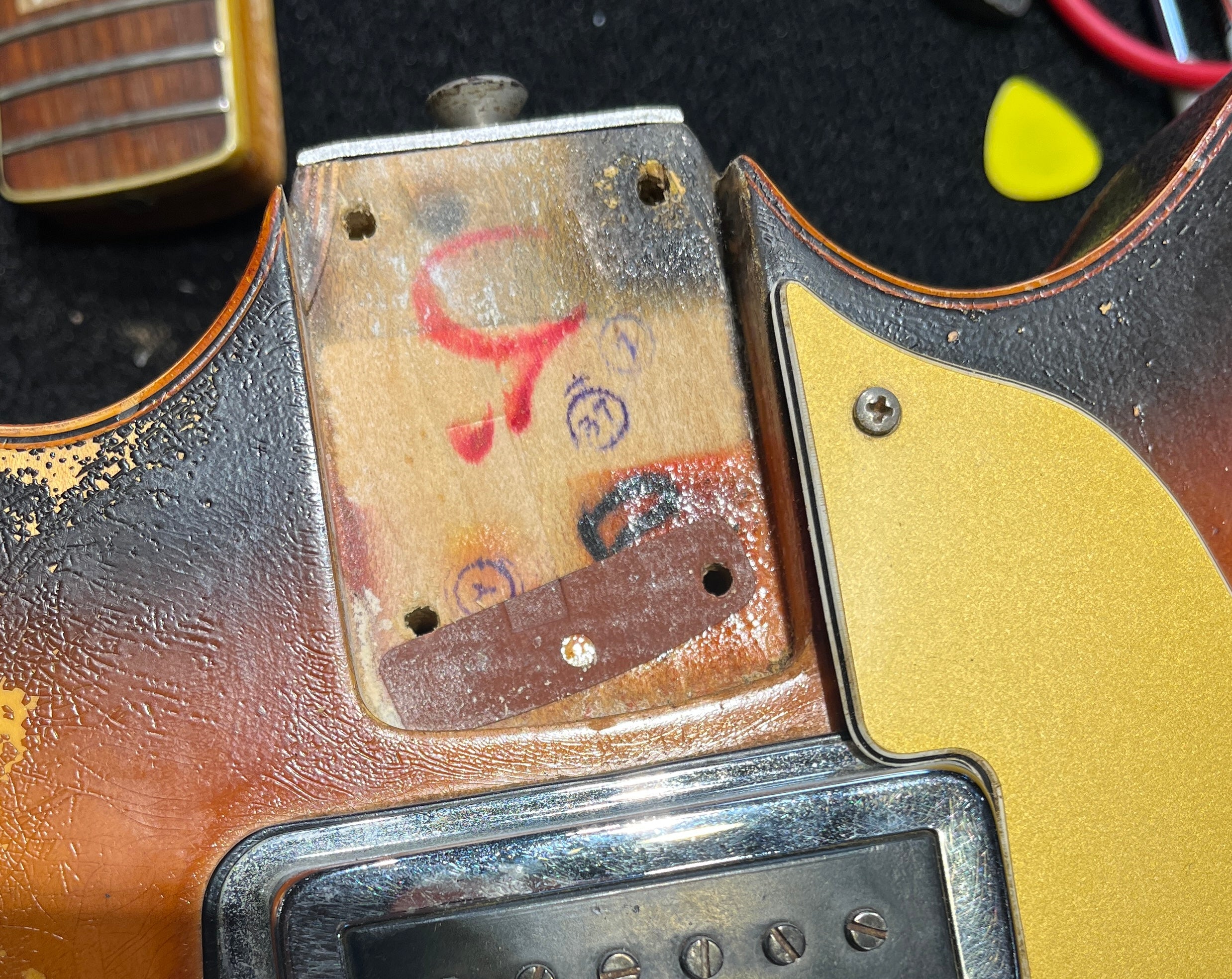 Fender Coronado II Sunburst 1967 Electric Guitars