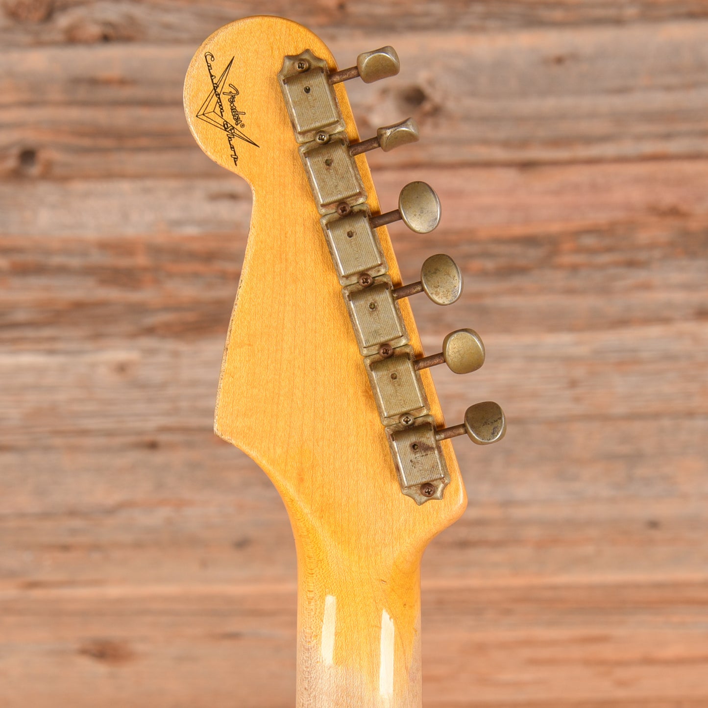 Fender Custom '60 Stratocater Heavy Relic White over Sunburst 2013 Electric Guitars