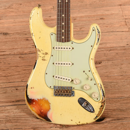 Fender Custom '60 Stratocater Heavy Relic White over Sunburst 2013 Electric Guitars