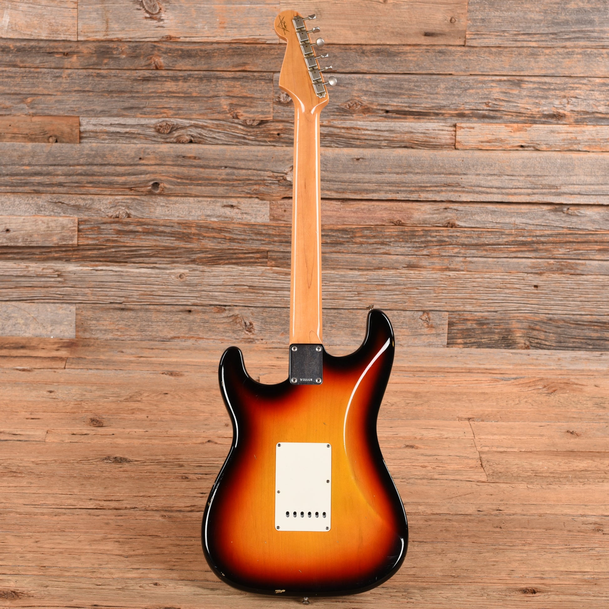 Fender Custom Shop '60 Stratocaster Relic Sunburst Electric Guitars