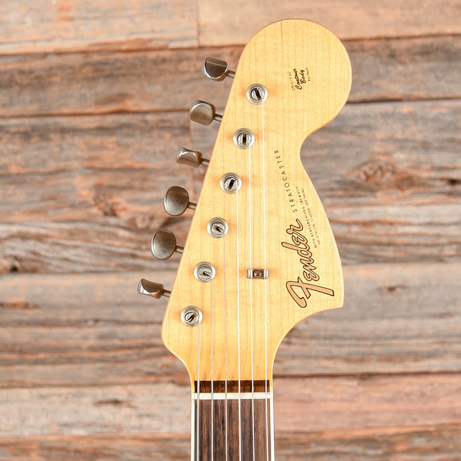 Fender Custom Shop '67 Stratocaster Reissue Relic Champagne Sparkle 2017 Electric Guitars