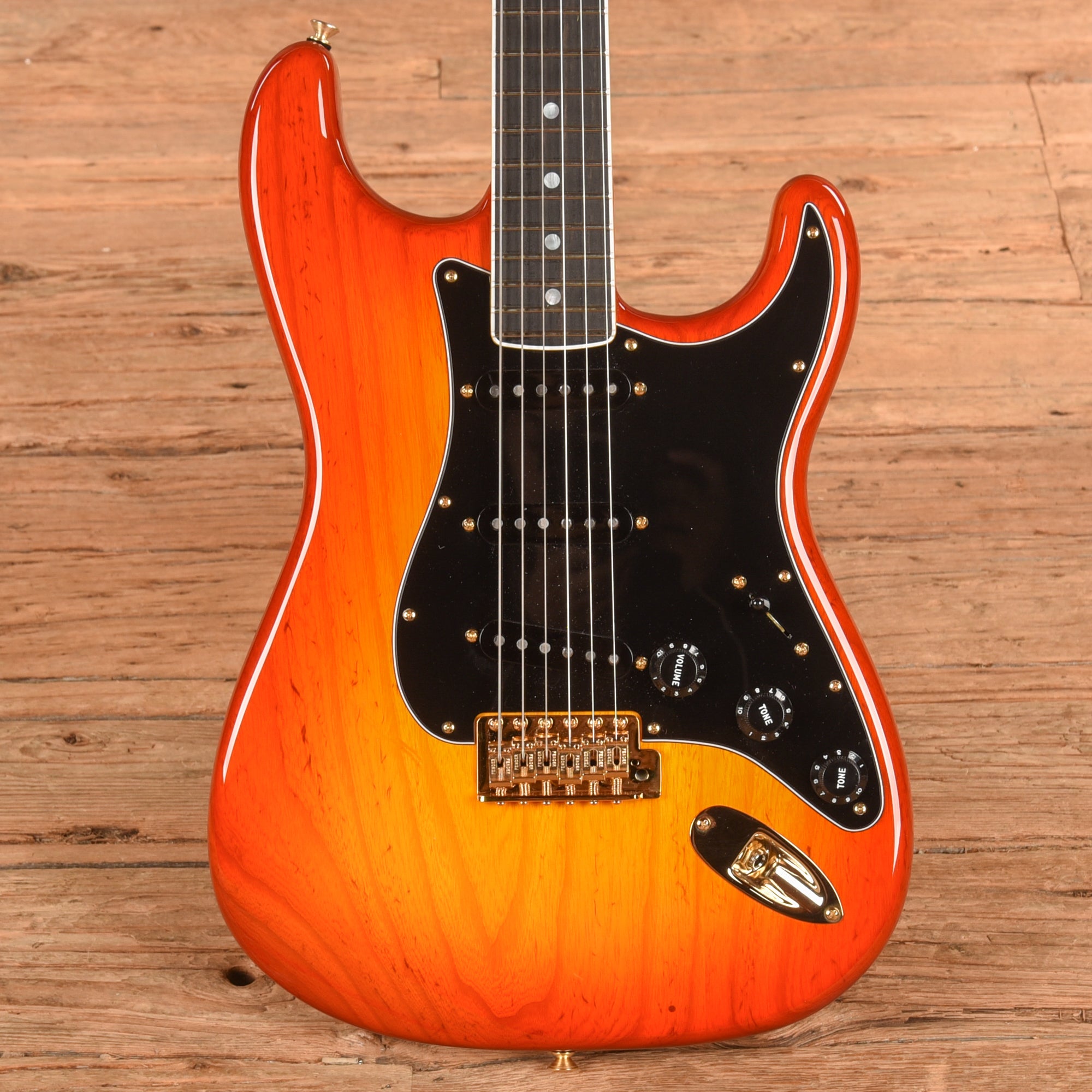 Fender Custom Shop American Custom Stratocaster Sienna Sunburst 2025 Electric Guitars
