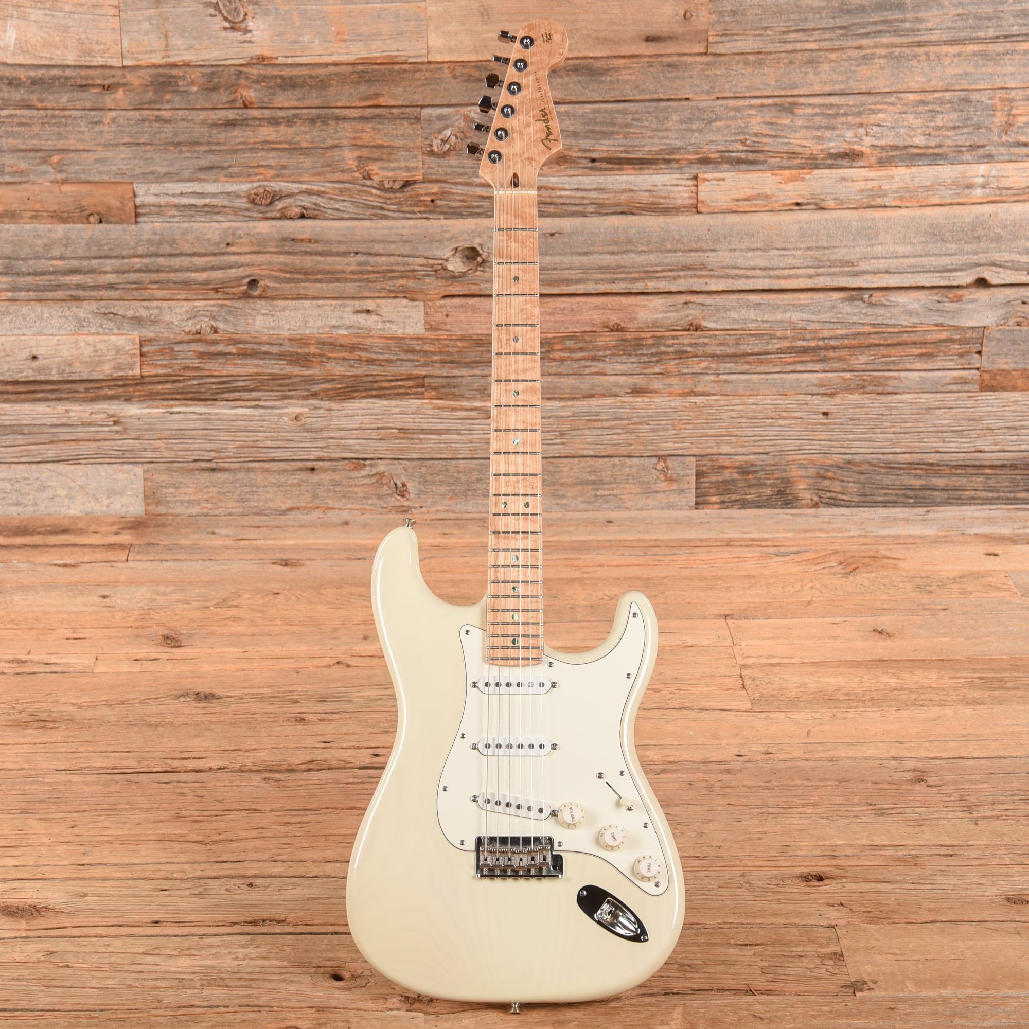 Fender Custom Shop Classic Player Stratocaster Blonde 2000 Electric Guitars