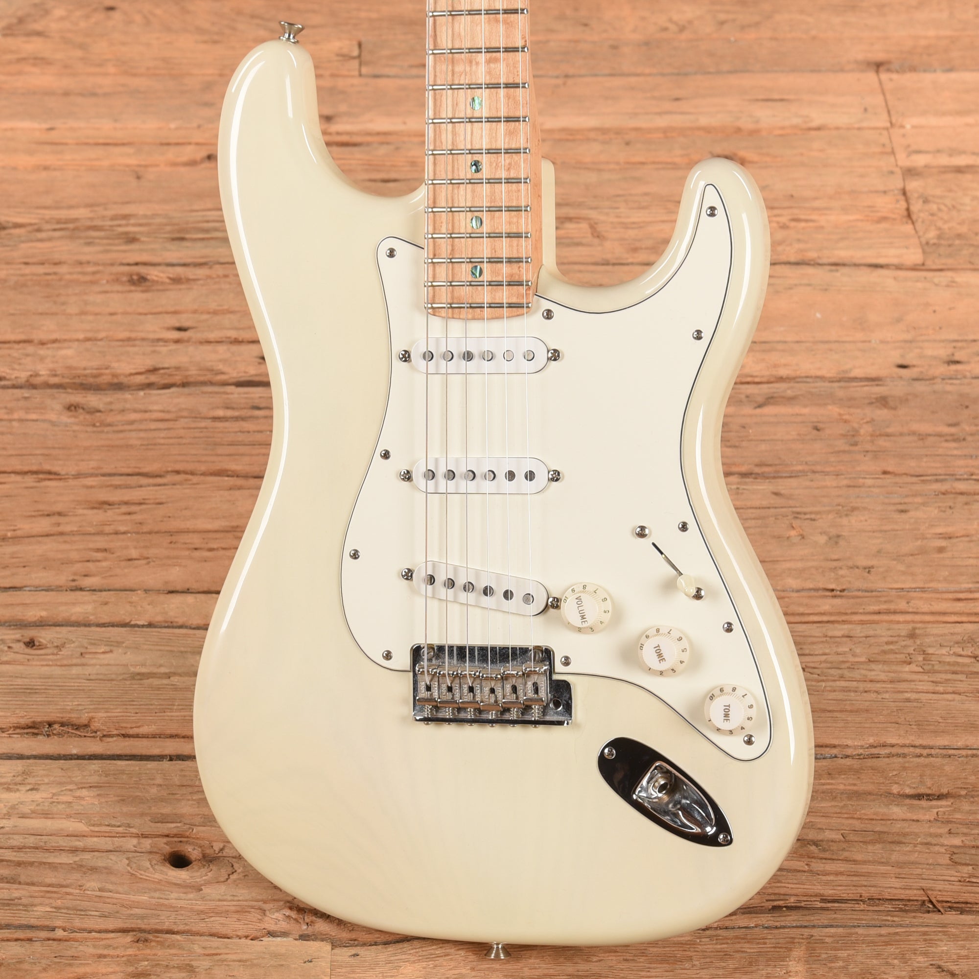 Fender Custom Shop Classic Player Stratocaster Blonde 2000 Electric Guitars