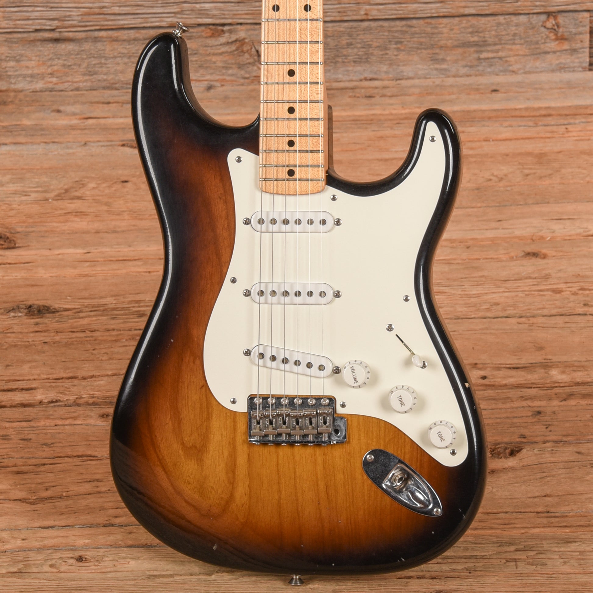 Fender Custom Shop John English Masterbuilt 50th Anniversary '54 Stratocaster Reissue 2-Tone Sunburst 2005 Electric Guitars